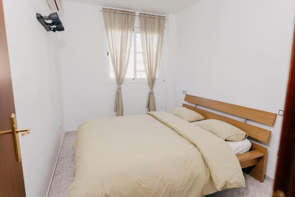 Appartamento 2 Bedroom Terrace & Pool
