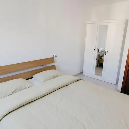 2 Bedroom Apartment Lloret De Mar Terrace & Pool Exterior photo